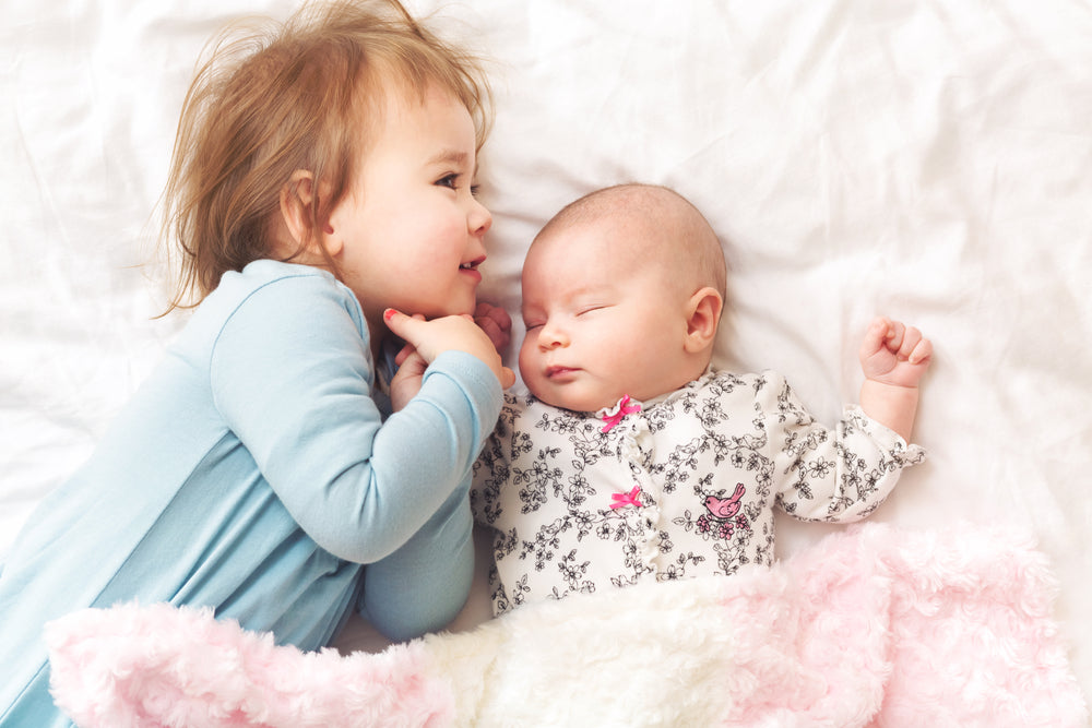 Tips to Prepare Your Toddler for a New Sibling