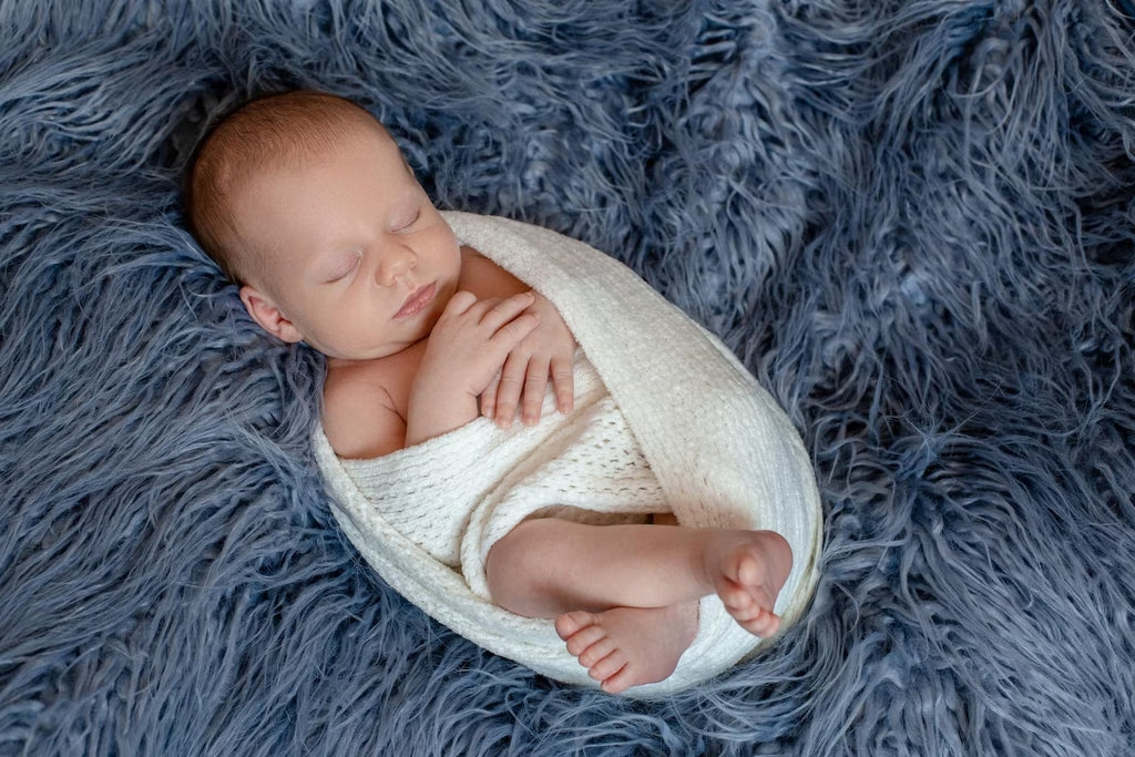 Newborn Sleep Cycle: What New Parents Should Expect
